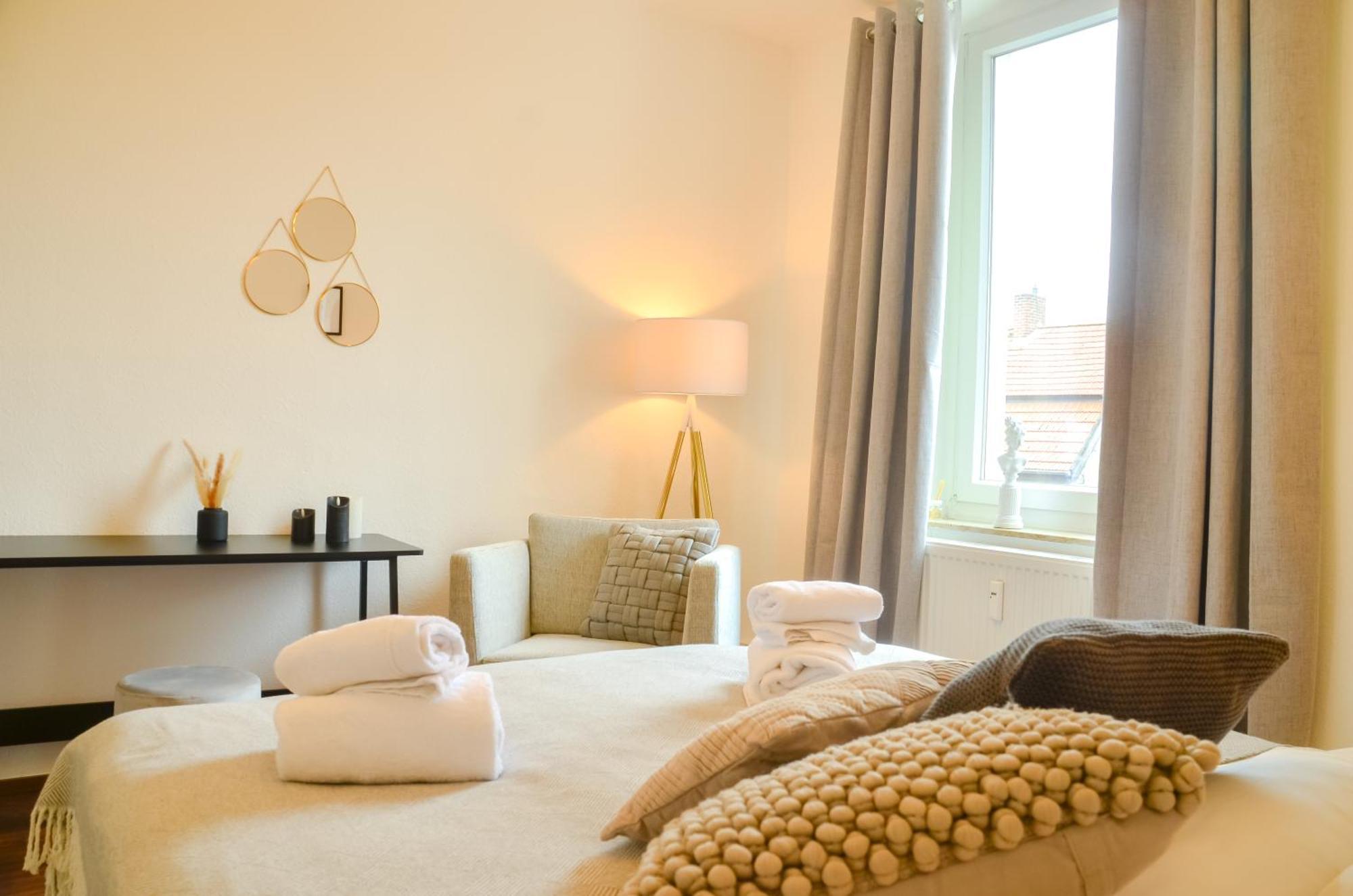 Milpau Buer 3 - Modernes Und Zentrales Premium-Apartment Mit Queensize-Bett, Netflix, Nespresso Und Smart-Tv Гельзенкирхен Экстерьер фото